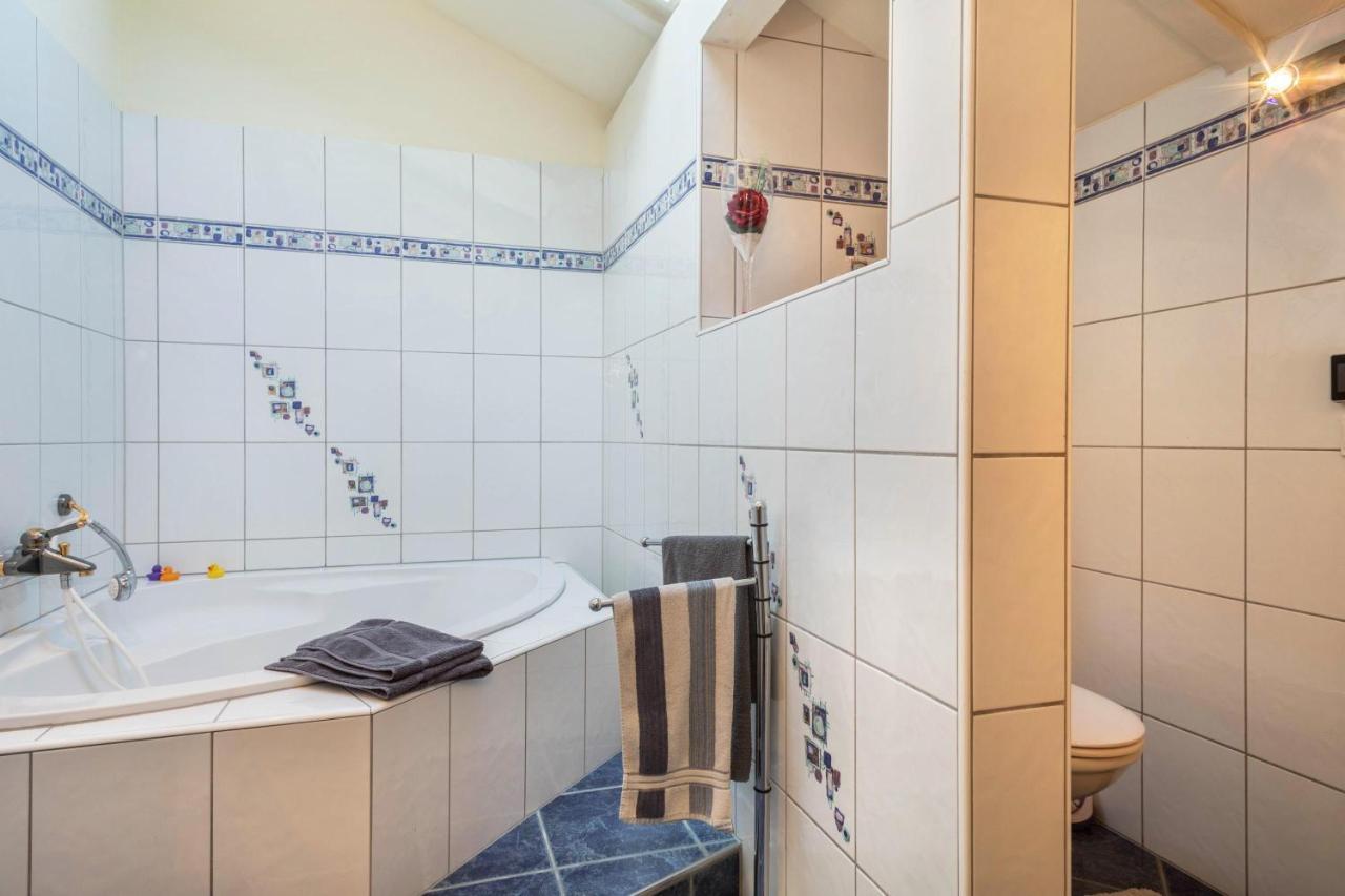 Luxurioeses Penthouse-Appartement Höchst Dış mekan fotoğraf